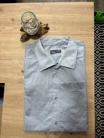 Chemise unie manches longues