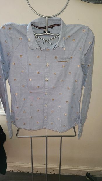 Chemise ikks 14 ans