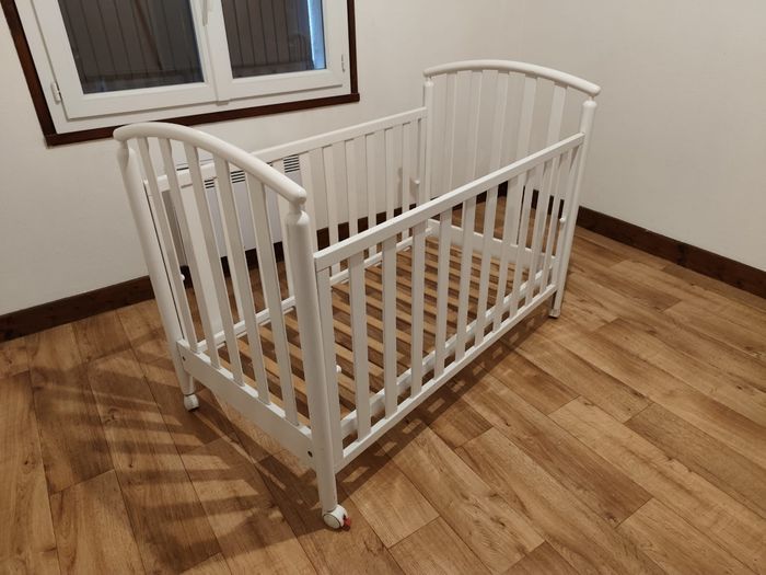 Lit bébé - photo numéro 2