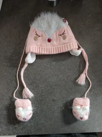 Ensemble bonnet + moufles T2 (6 mois)