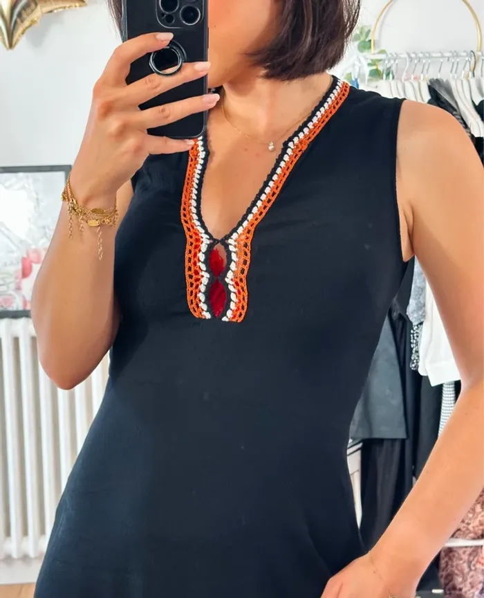 Robe Sandro noire taille 38 - photo numéro 3