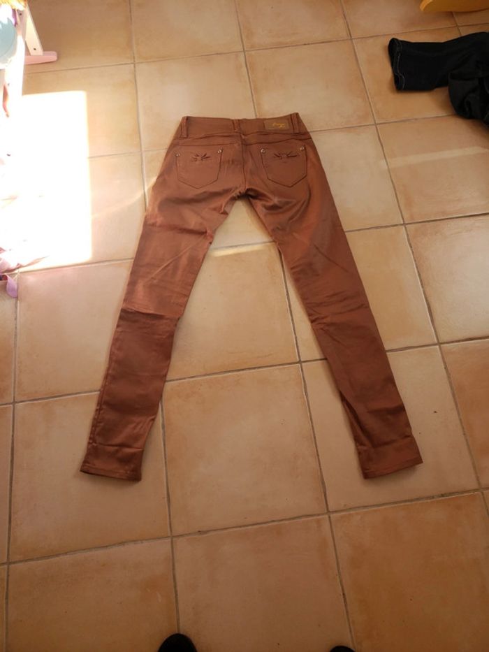 Pantalon - photo numéro 2