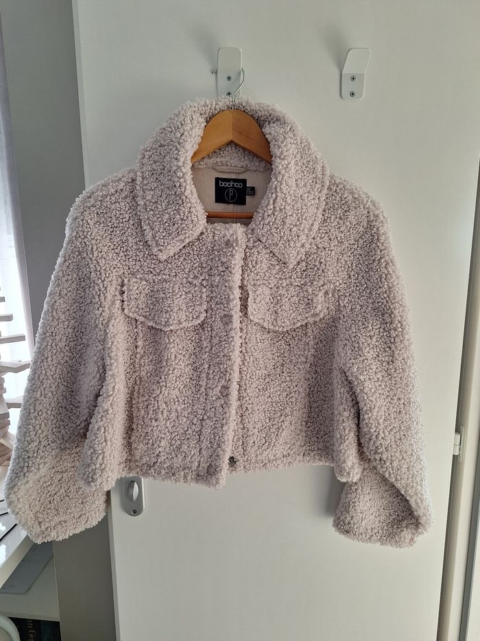 Veste en laine bouclée