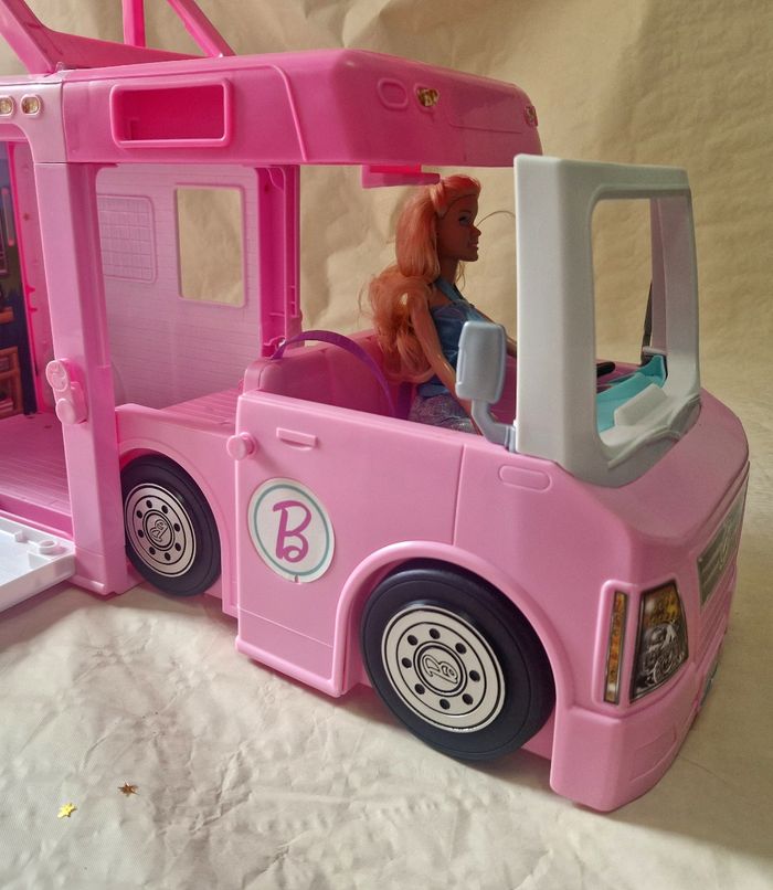 Barbie , Camping-car de rêve 3 en 1 , Mattel - photo numéro 3