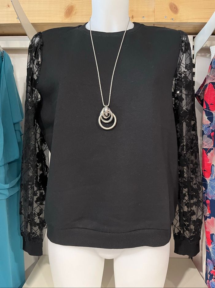 Pull femme NafNaf taille 40