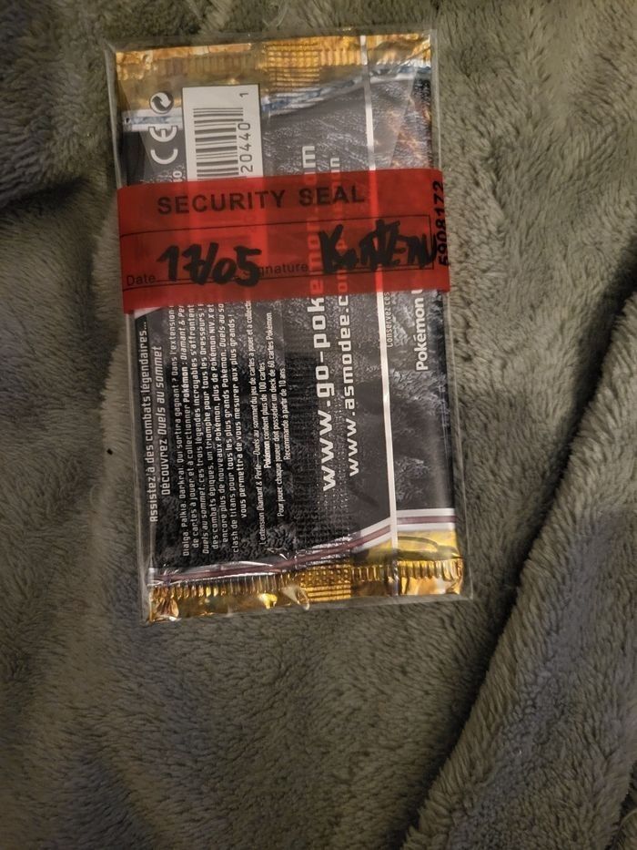 Booster pokemon - photo numéro 2