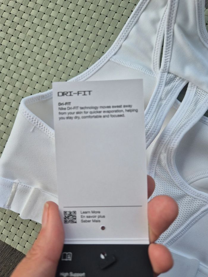 Brassière de sport Fitness Nike XS neuve dri fit - photo numéro 4