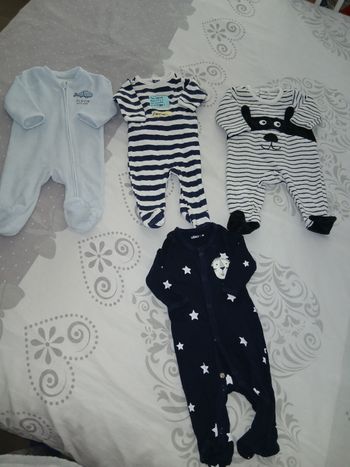 Lot pyjama 1 mois