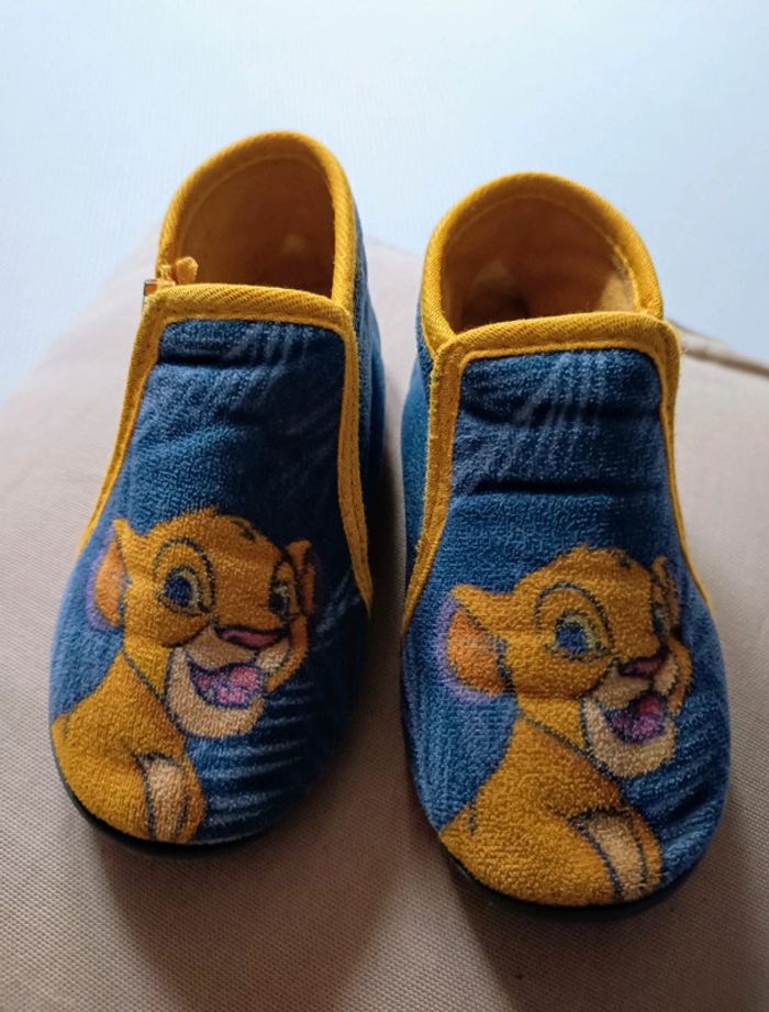 Chaussons Roi lion 24 - photo numéro 2