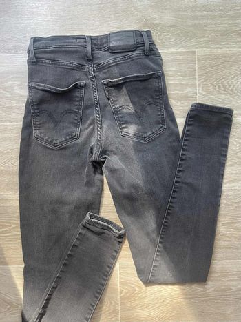 Jean mile high super skinny 25