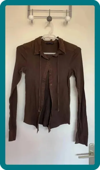 Haut marron