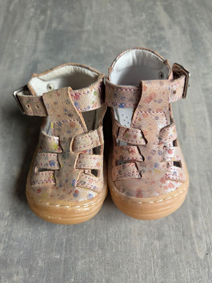 Chaussures en cuir Neuves Bellamy premier pas T18 - photo numéro 1