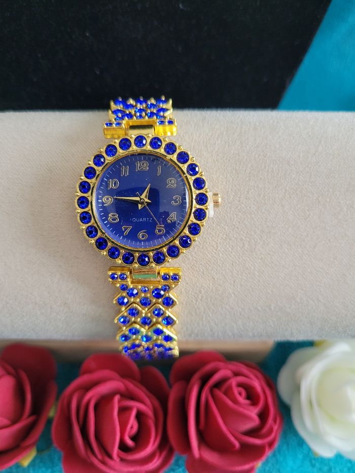 Montre femme - photo numéro 2
