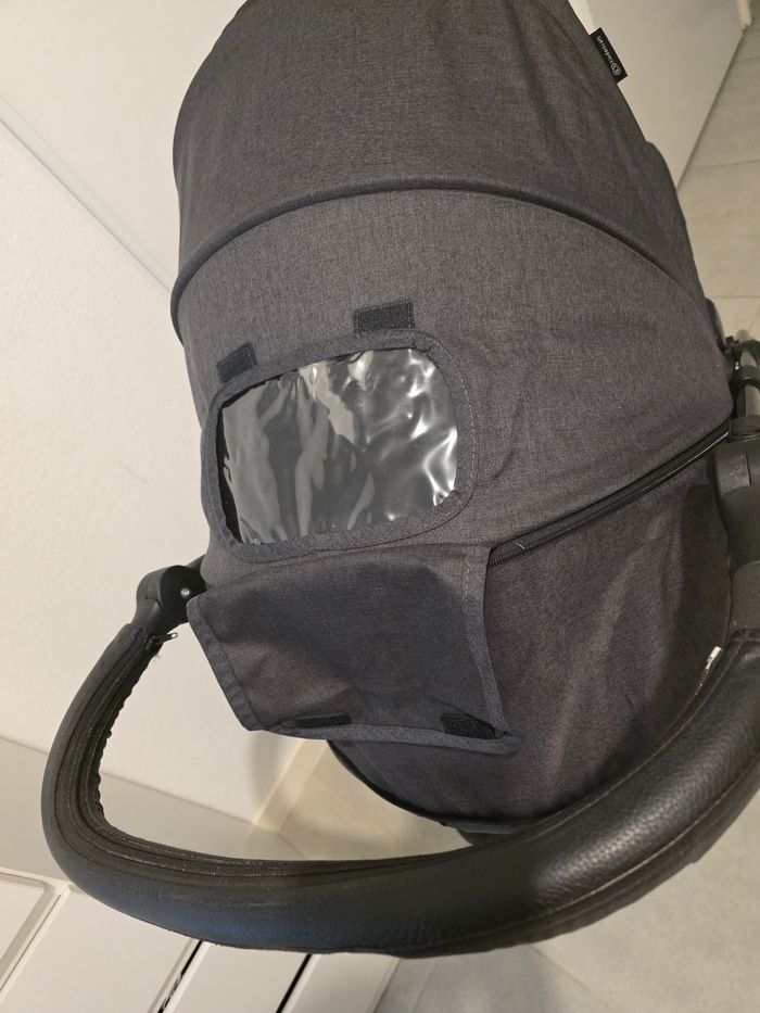 Poussette - photo numéro 4