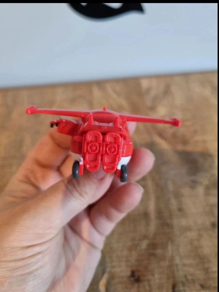 Figurine avion super wings - photo numéro 4