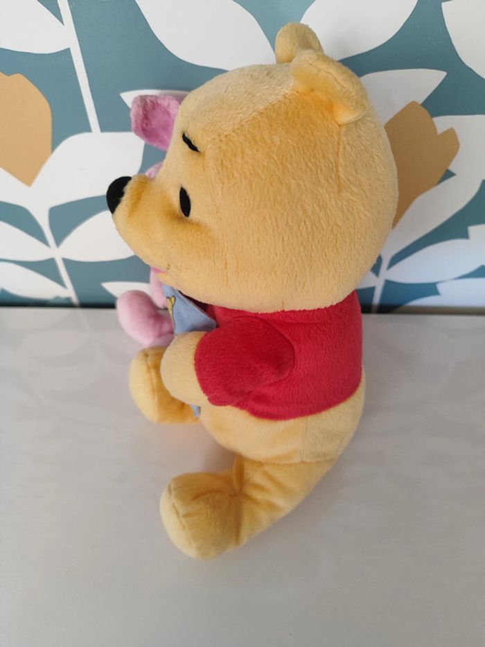 Peluche porcinet Winnie l'ourson Disney Fisher Price - photo numéro 2