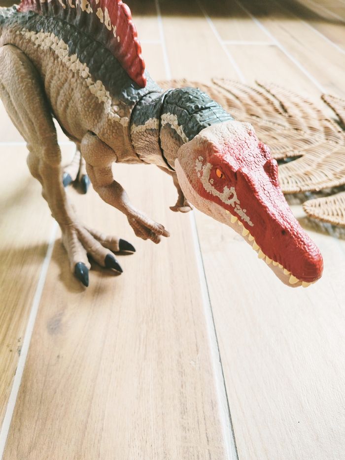 🦖 Figurine dinosaure Spinosaure Jurassic World/Jurassic park marque Mattel - photo numéro 3