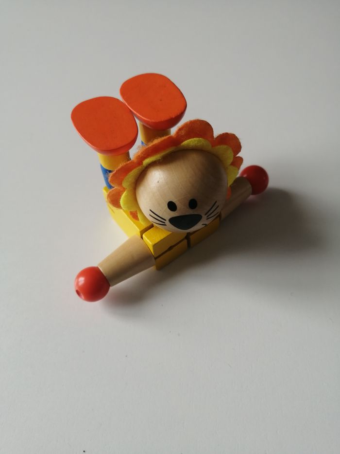 figurine lion en bois articulé - photo numéro 8