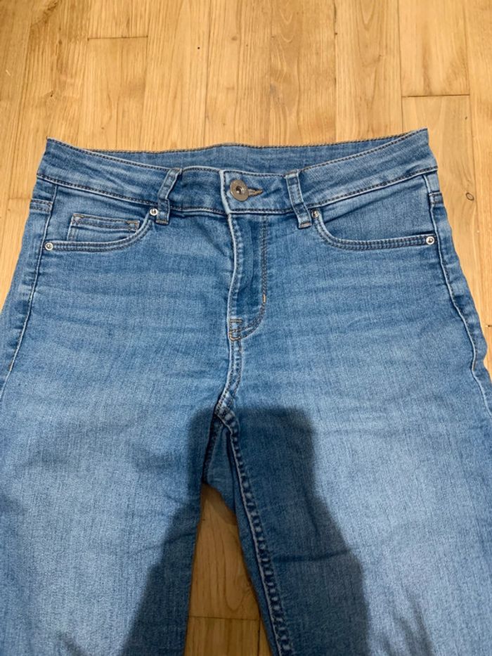 Jean H&M femme taille 34 - photo numéro 2
