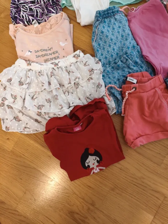Lot vêtements été 4 ans - photo numéro 4
