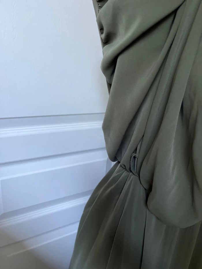 Longue robe kaki - photo numéro 9