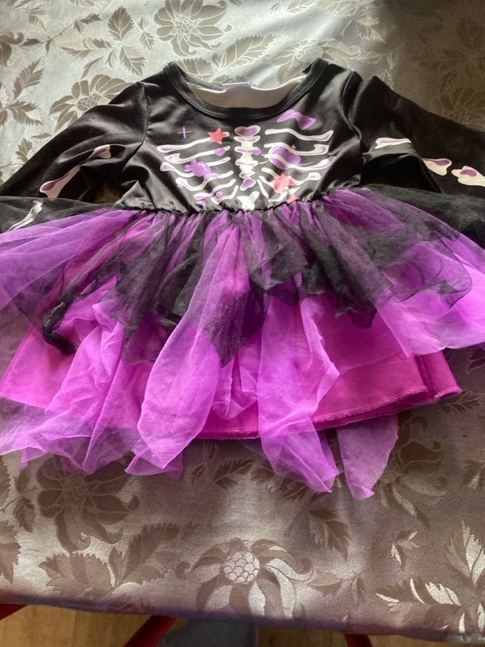 Robe Halloween 6-9 mois