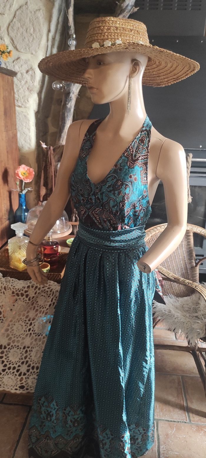 Robe en satin - photo numéro 2