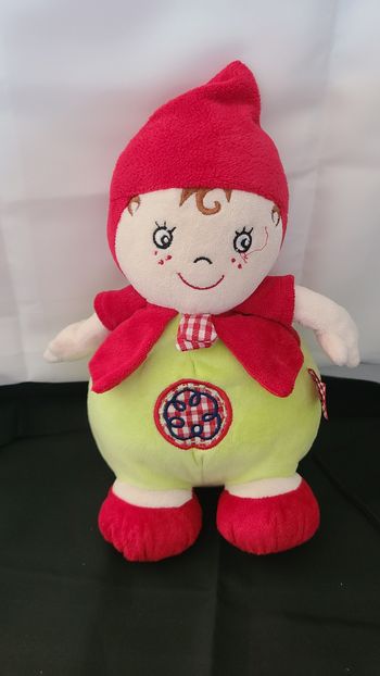 Doudou peluche poupée le petit chaperon rouge Pik Pik et Compagnie