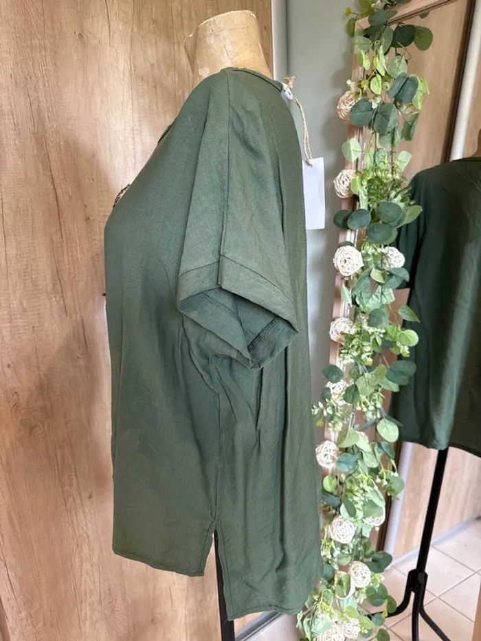 Magnifique blouse manches courtes ourson - photo numéro 2