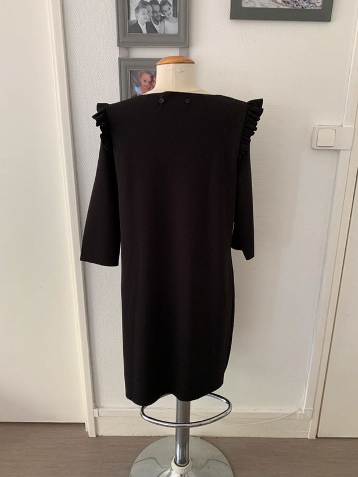 Robe noir - photo numéro 5