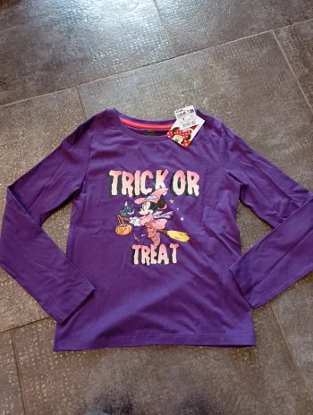 Disney t-shirt Minnie neuf taille 8 ans