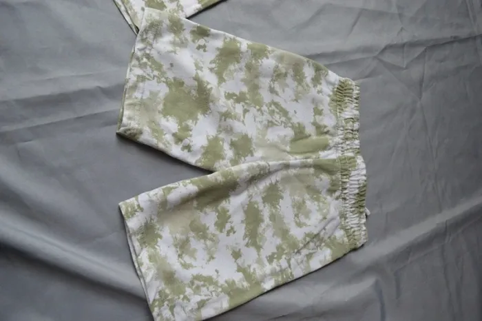 Ensemble Lh blanc et kaki taille 8 ans / 128 cm - photo numéro 4