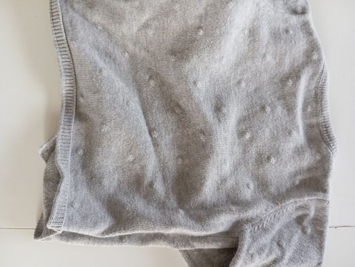 Gilet gris tape à l'oeil 6 mois - photo numéro 2