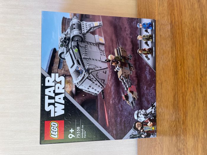 Lego Star Wars Embuscade sur Ferrix (75338)