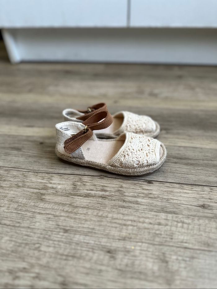 Sandales espadrille crochet beige h&m taille 26
