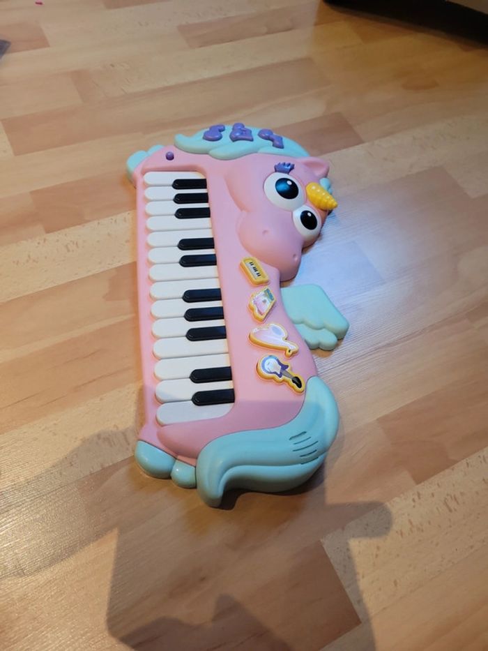 Piano licorne