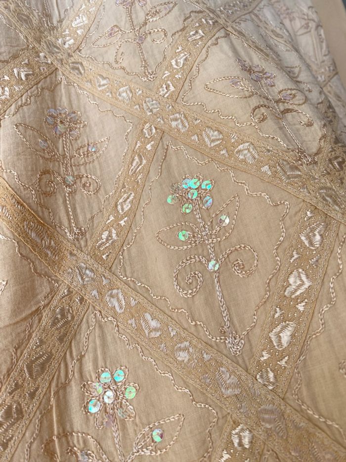 Blouse 3/4 brodé et sequins - photo numéro 3