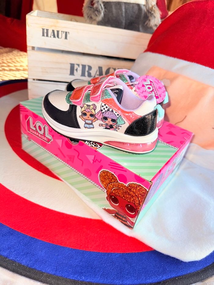 Basket Lol surprise lumineuse - photo numéro 5