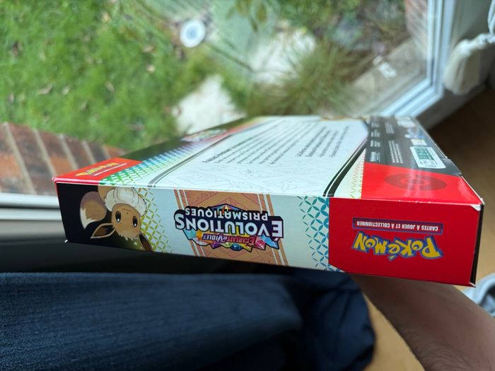 Coffret Pokémon pochette évolution prismatique ev8.5 - photo numéro 3
