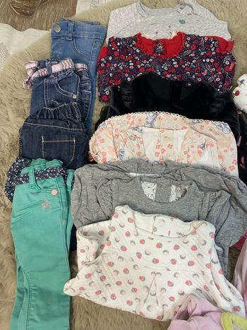 Lot vêtement bébé fille taille 3 mois