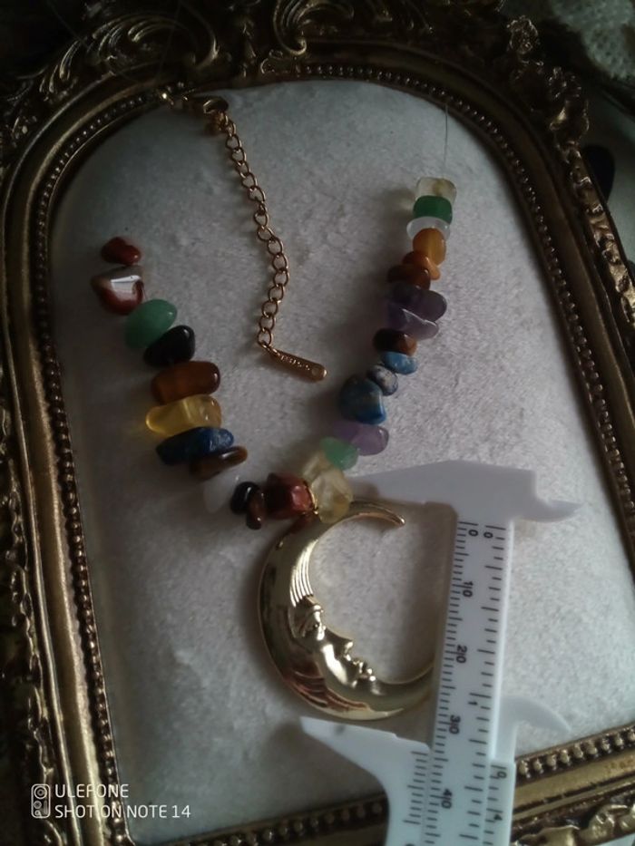 Collier lune des 7 chakras en pierres naturelles - photo numéro 2