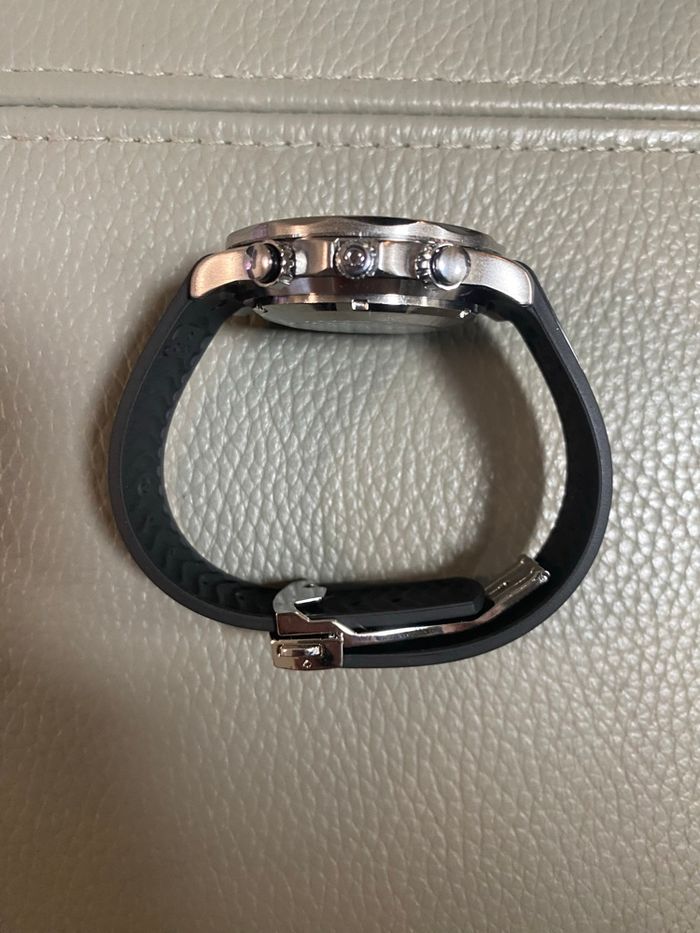 Montre Omega Seamaster - photo numéro 2