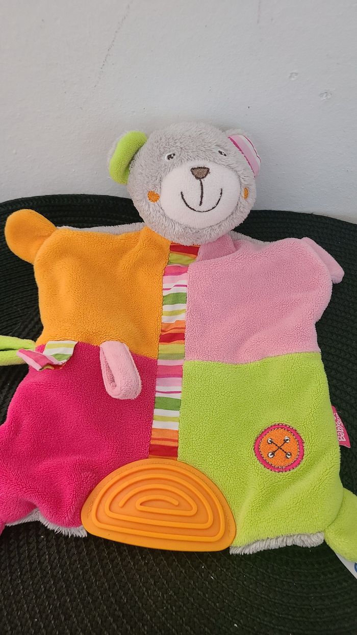 Doudou plat ours BABYSUN anneau de dentition grelot - photo numéro 2