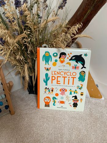 Livre "L'encyclopetit"