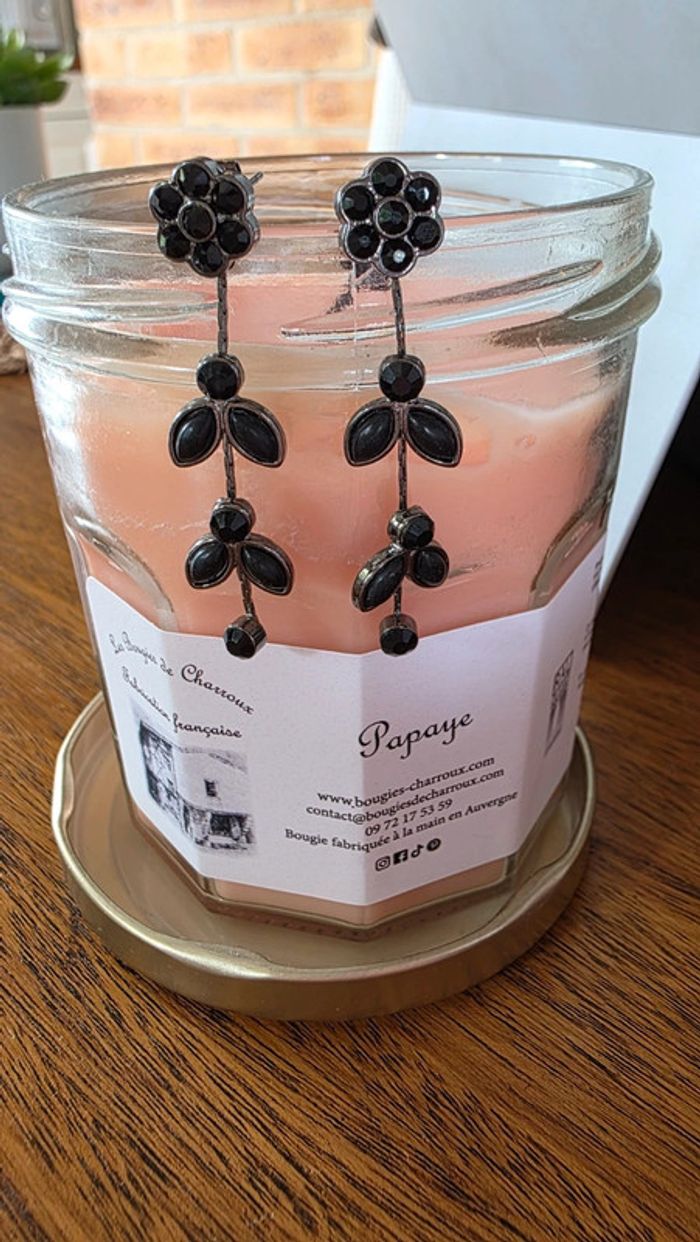 Boucles d'oreilles neuves