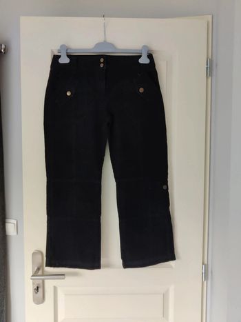 Pantacourt en velour noir