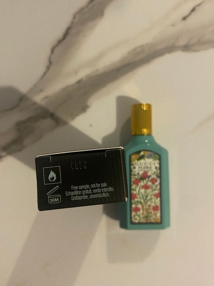 Miniature Gucci Flora - photo numéro 2