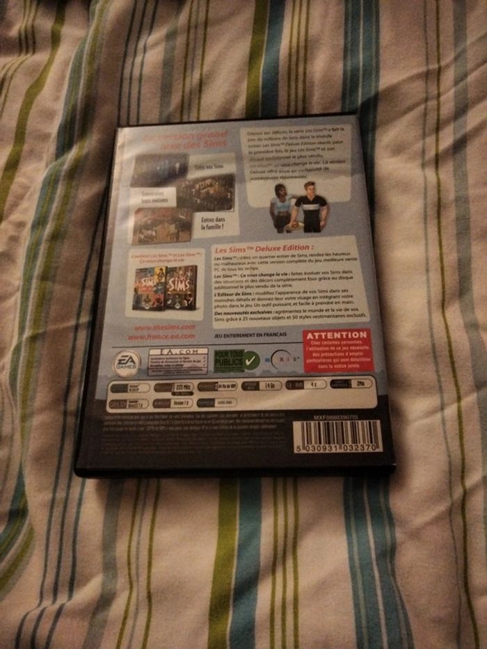 Jeu PC Les sims Deluxe édition - photo numéro 2