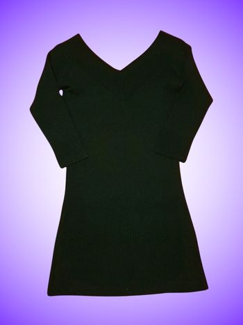 Robe Pull Jennyfer Noire – Décolleté V – Manches 3/4 – Très Bon État