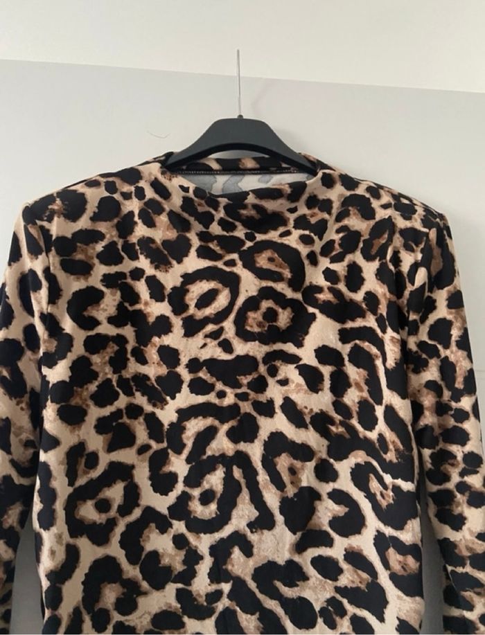 Sweat leopard taille XL - photo numéro 2